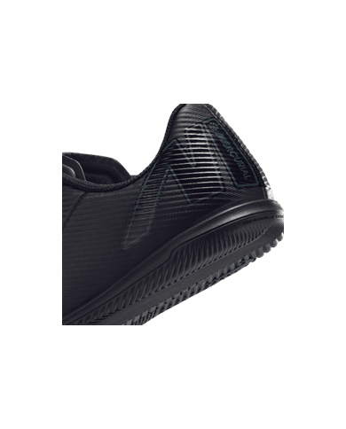 Nike Jr. Mercurial Vapor 16 Club IC FQ8289-002 Nike Jr. Mercurial Vapor 16 Club IC FQ8289-002