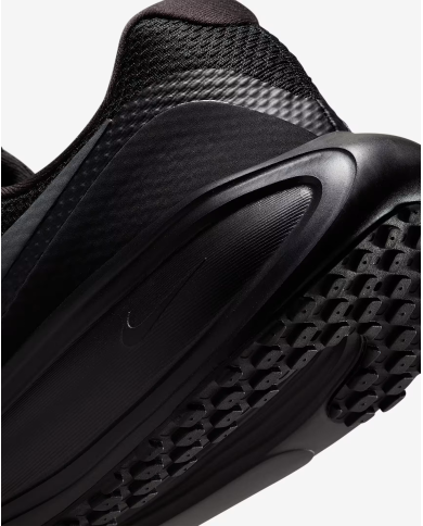 Nike Revolution 8 HJ9198-002 Nike Revolution 8 HJ9198-002