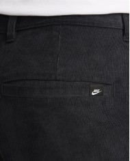 Pantaloni chino in velluto a coste da uomo Nike Club FZ0786-010 Pantaloni chino in velluto a coste da uomo Nike Club FZ0786-010