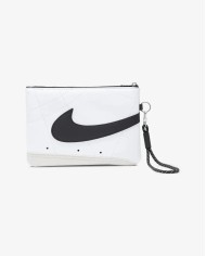 Nike Blazer Wristlet   N.100.9949.102.OS