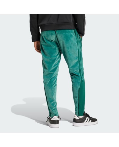 Pantaloni in velluto House of Tiro ADIDAS JF4245 Pantaloni in velluto House of Tiro ADIDAS JF4245