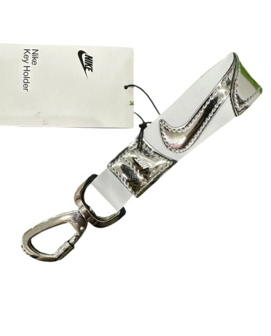 NIKE PORTACHIAVI PREMIUM KEY HOLDER CHROME N1011982013OS NIKE PORTACHIAVI PREMIUM KEY HOLDER CHROME N1011982013OS