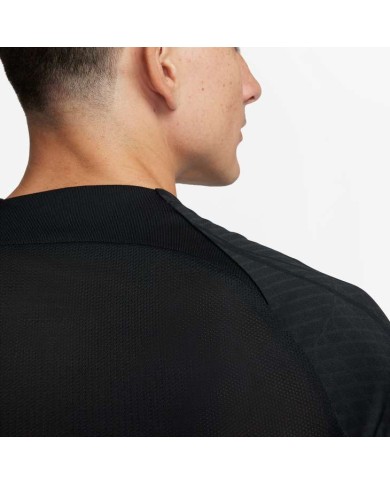 T-shirt Nike Dri-FIT Strike 3 DR0889-010 T-shirt Nike Dri-FIT Strike 3 DR0889-010