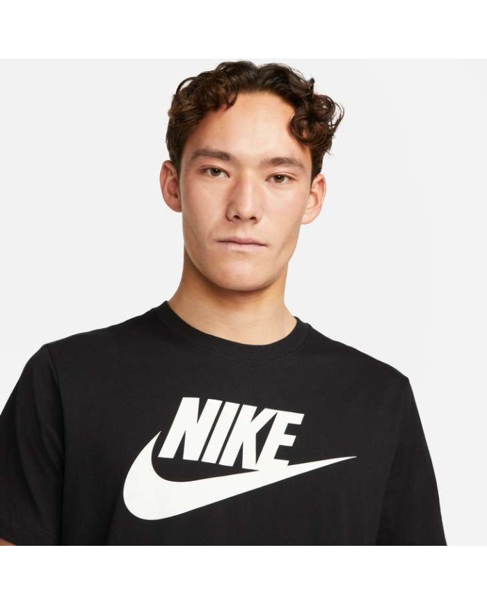 T-shirt Nike Sportswear AR5004-010