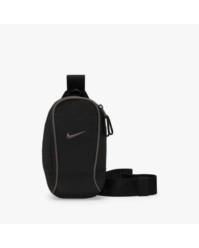 BORSA A TRACOLLA  ESSENTIALS DJ9794-010 BORSA A TRACOLLA  ESSENTIALS DJ9794-010