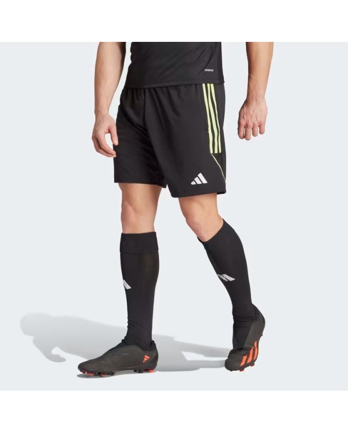 PANTALONCINO TIRO23  IN8166