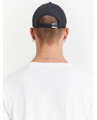 CAPPELLINO CON SWOOSH IN METALLO FB5372-010