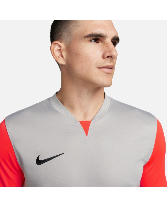 T-SHIRT NIKE TROPHY V DR0933-052