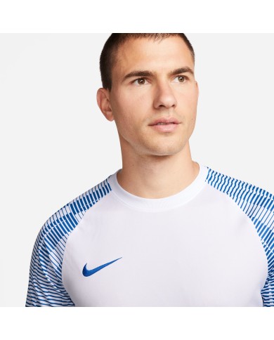 T-SHIRT NIKE ACADEMY DH8031-102 T-SHIRT NIKE ACADEMY DH8031-102