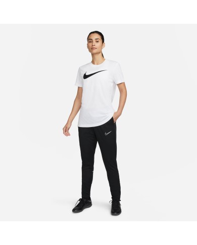 T-SHIRT NIKE SWOOSH CW6967-100 T-SHIRT NIKE SWOOSH CW6967-100