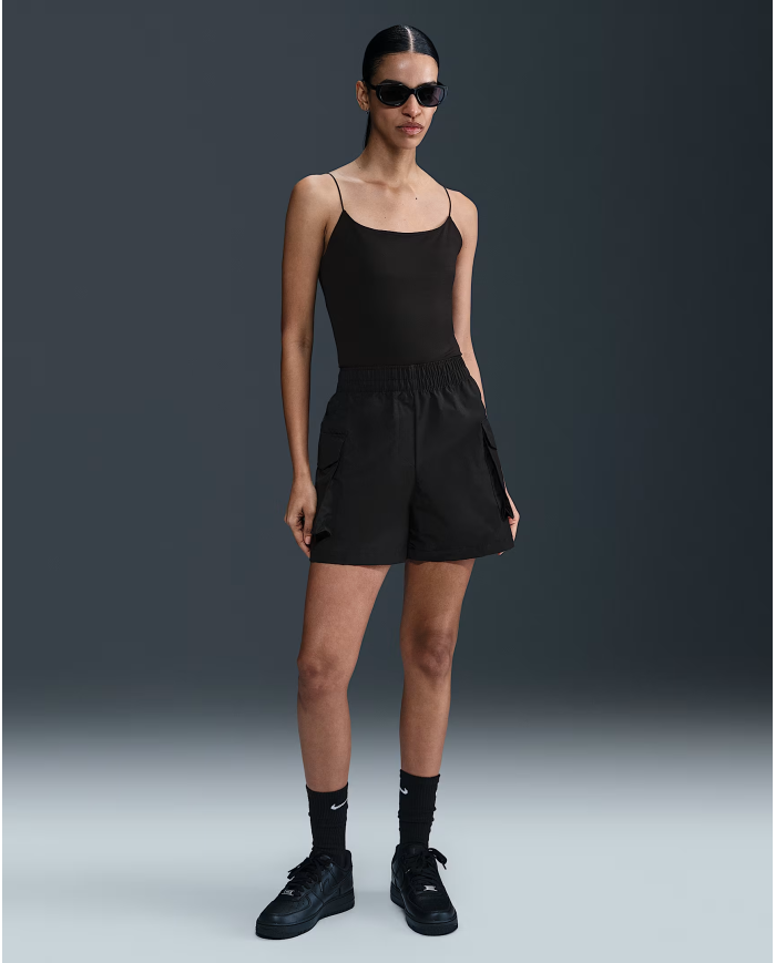 Shorts Nike Sportswear Essential Woven HM6982-010 Shorts Nike Sportswear Essential Woven HM6982-010