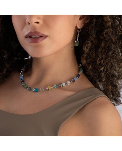 Orecchini pendenti con cristalli verdi GeoCUBE  Coeur De Lion 2838/20-1580 Orecchini pendenti con cristalli verdi GeoCUBE  Coeur De Lion 2838/20-1580