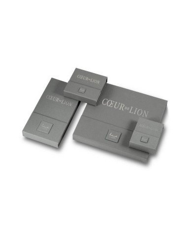 Orecchini pendenti con cristalli verdi GeoCUBE  Coeur De Lion 2838/20-1580 Orecchini pendenti con cristalli verdi GeoCUBE  Coeur De Lion 2838/20-1580