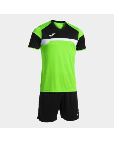 COMPLETO DA CALCIO JOMA Danubio III verde fluorescente nero 103732.021 COMPLETO DA CALCIO JOMA Danubio III verde fluorescente nero 103732.021
