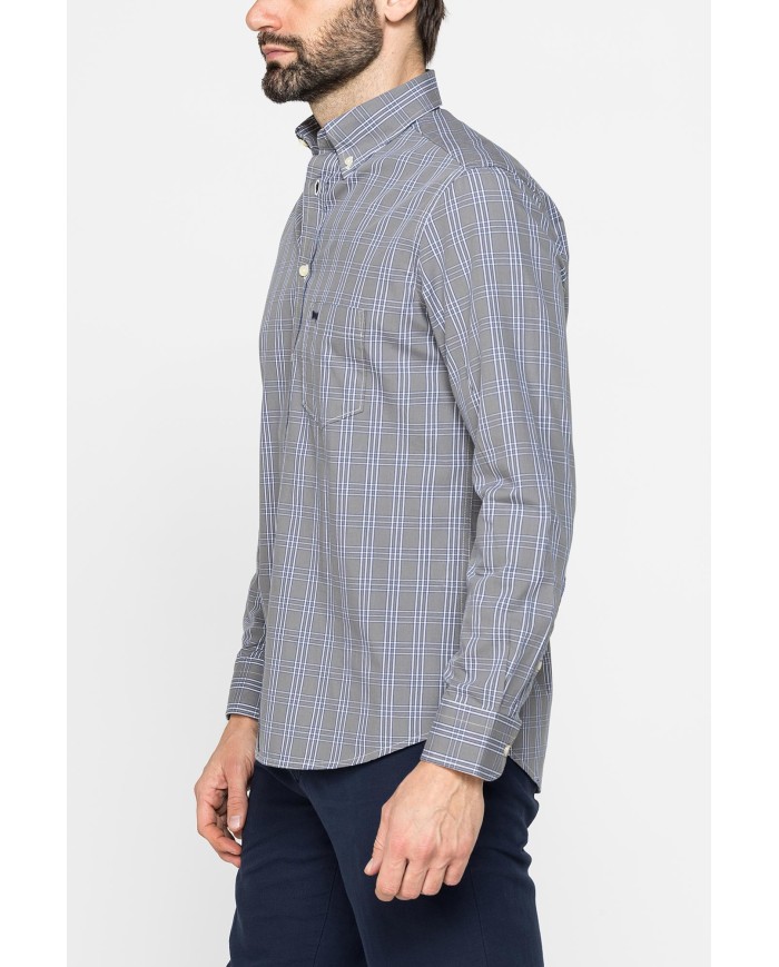 CAMICIA BUTTON-DOWN CON MANICA LUNGA E TASCHINO