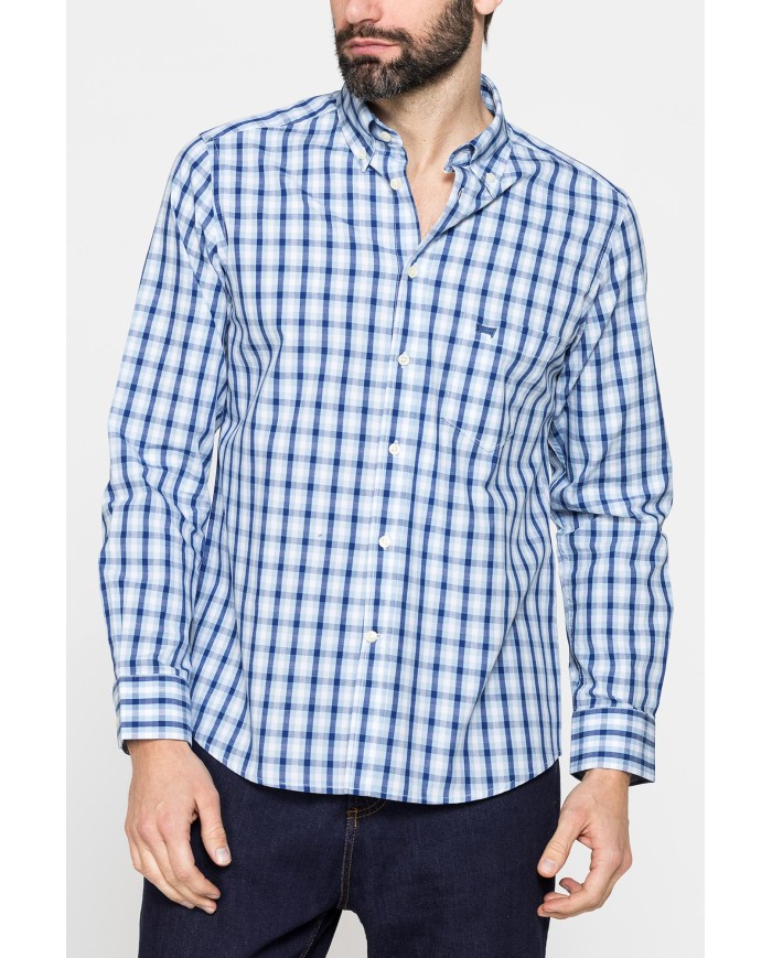 CAMICIA BUTTON-DOWN CON MANICA LUNGA E TASCHINO