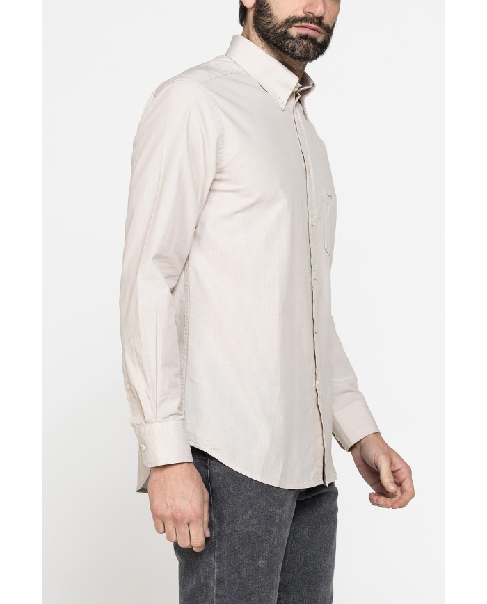 CAMICIA BUTTON-DOWN CON MANICA LUNGA E TASCHINO