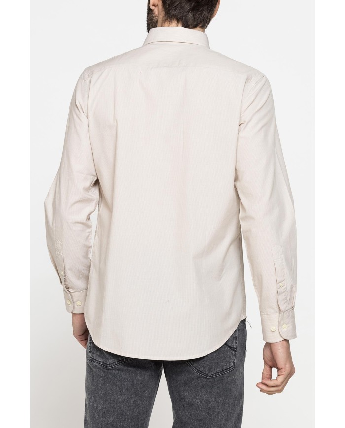 CAMICIA BUTTON-DOWN CON MANICA LUNGA E TASCHINO