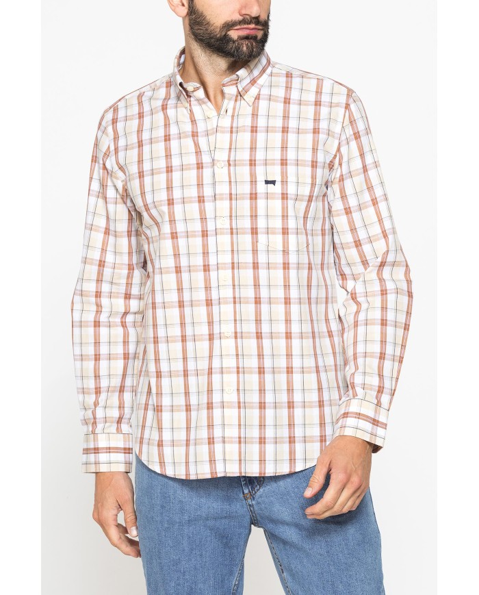 CAMICIA BUTTON-DOWN CON MANICA LUNGA E TASCHINO