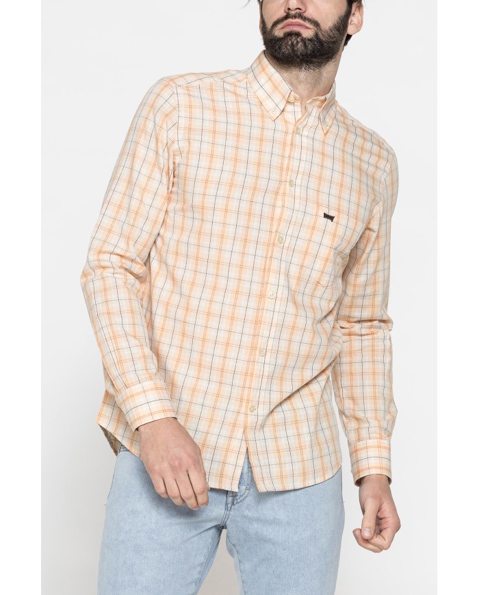CAMICIA BUTTON-DOWN CON MANICA LUNGA E TASCHINO