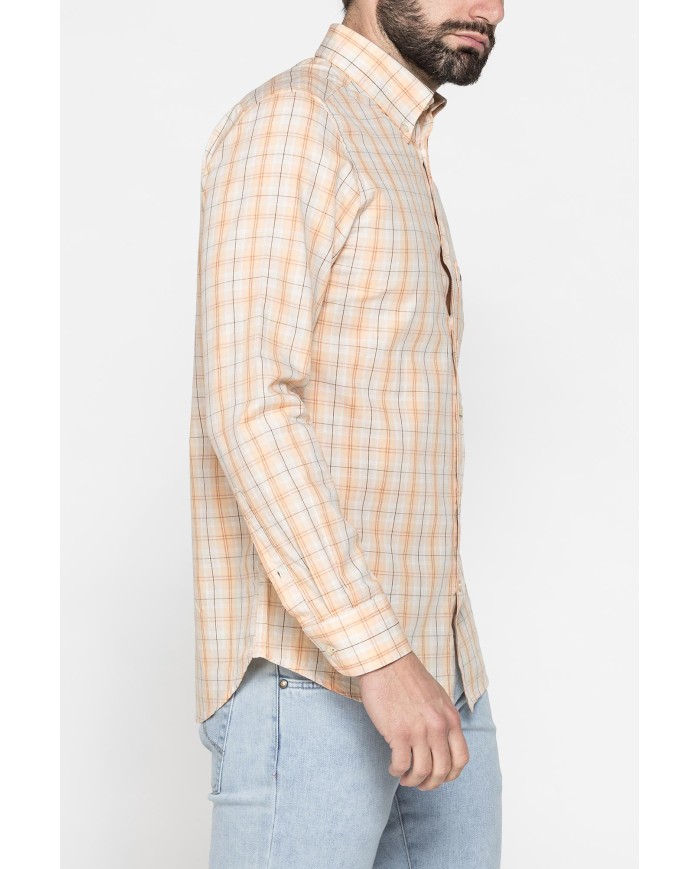 CAMICIA BUTTON-DOWN CON MANICA LUNGA E TASCHINO