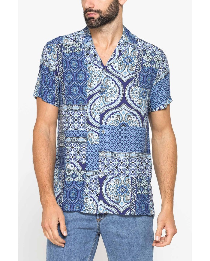 CAMICIA ESTIVA IN FANTASIA CON COLLO BOWLING