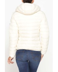 GIUBBOTTO RESISTENTE ALLA PIOGGIA CON IMBOTTITURA ULTRA LEGGERA. Vestibilità regolare.