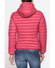 GIUBBOTTO RESISTENTE ALLA PIOGGIA CON IMBOTTITURA ULTRA LEGGERA. Vestibilità regolare.