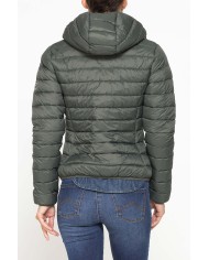 GIUBBOTTO RESISTENTE ALLA PIOGGIA CON IMBOTTITURA ULTRA LEGGERA. Vestibilità regolare.