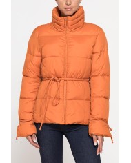 PIUMINO CORTO CON LACCI