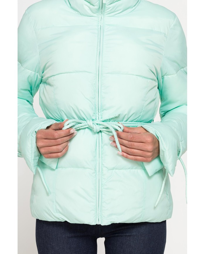 PIUMINO CORTO CON LACCI