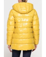 PIUMINO CON SPACCO FIANCHI