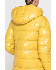 PIUMINO CON SPACCO FIANCHI