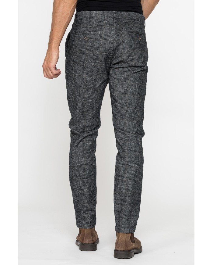 PANTALONE CHINO SLIM FIT IN TESSUTO A NAVETTA