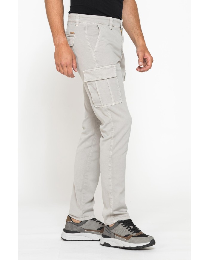 CHINO IN GABARDINA LEGGERA ELASTICIZZATA MOD. 619S