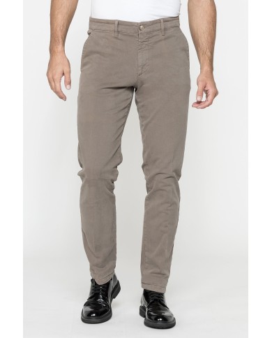 PANTALONE CHINO MOD. 624 IN GABARDINA STRETCH PESANTE