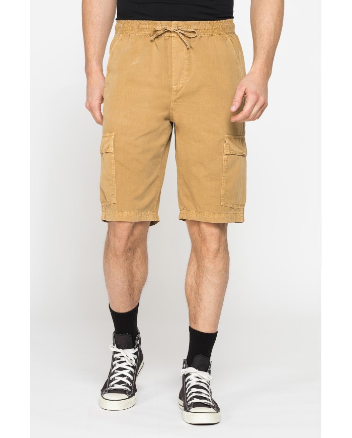 BERMUDA CON TASCONI IN GABARDINA LEGGERA 7 oz.