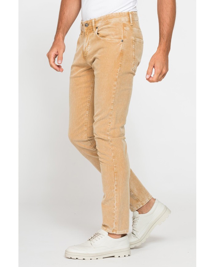 PANTALONE SLIM FIT IN VELLUTO STRETCH TINTURA ACID WASH