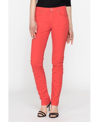 PANTALONE COLORATO IN POPELINE. Modello basic 752