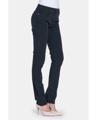 PANTALONE COLORATO IN POPELINE. Modello basic 752