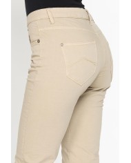 PANTALONE COLORATO IN TELA STRETCH.