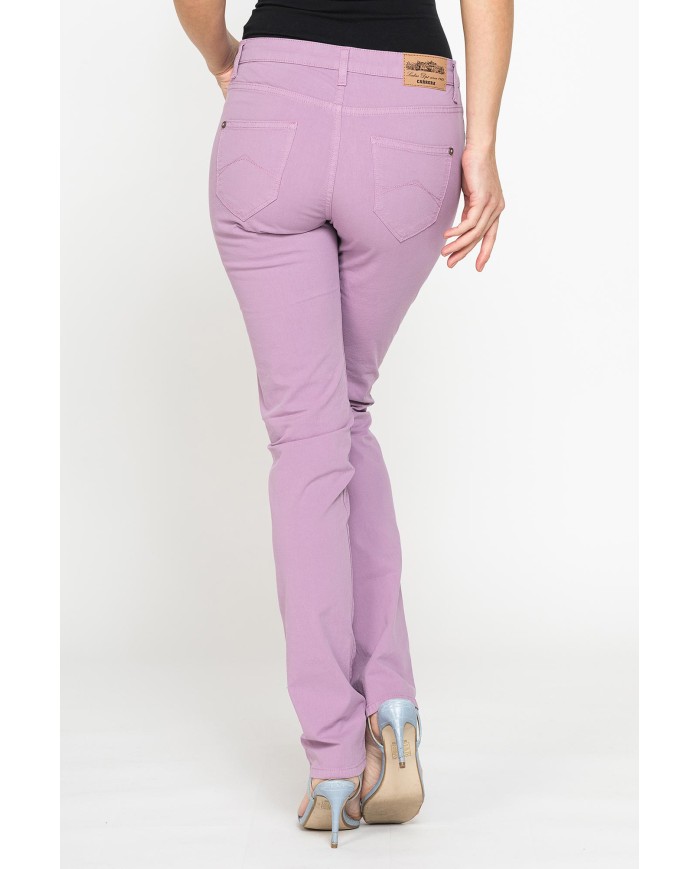 PANTALONE COLORATO IN TELA STRETCH.