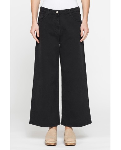 PANTALONE CULOTTE IN BULL DENIM STRETCH.