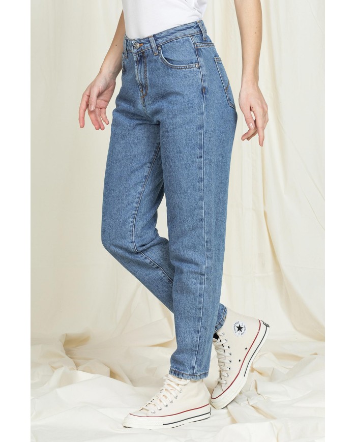 JEANS MODELLO MOM LINEA REPLICA