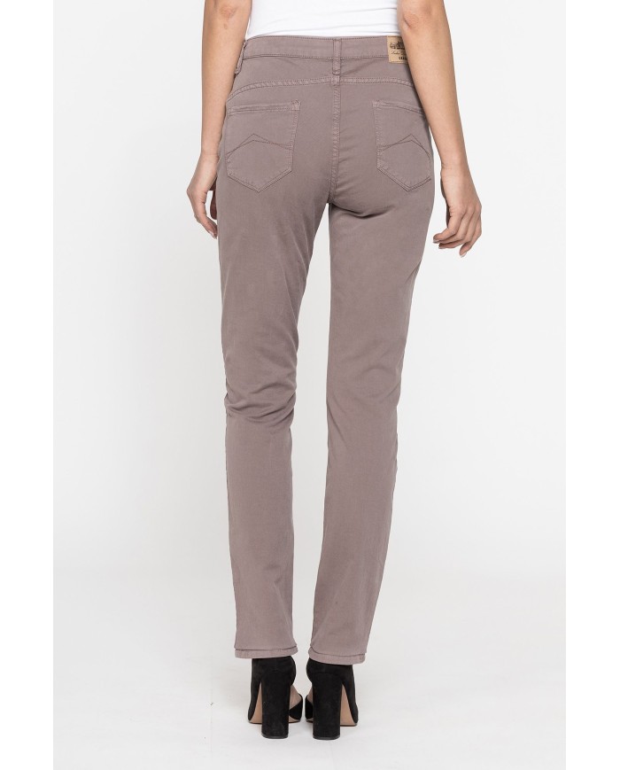 PANTALONE IN GABARDINA MOD.753 . Vita alta e gamba confortevole.