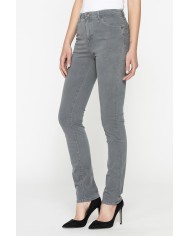 PANTALONE IN GABARDINA MOD.753 . Vita alta e gamba confortevole.