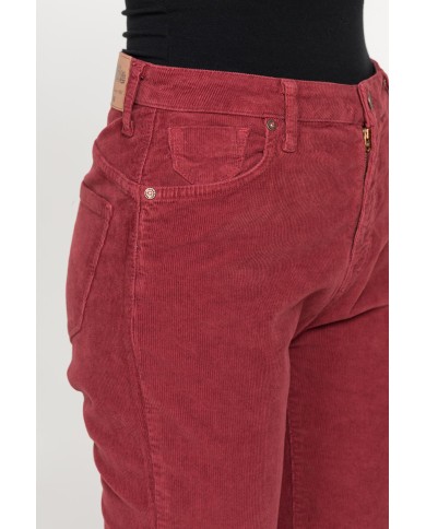 PANTALONE IN VELLUTO STRETCH MOD. 753. Vita alta gamba regolare.