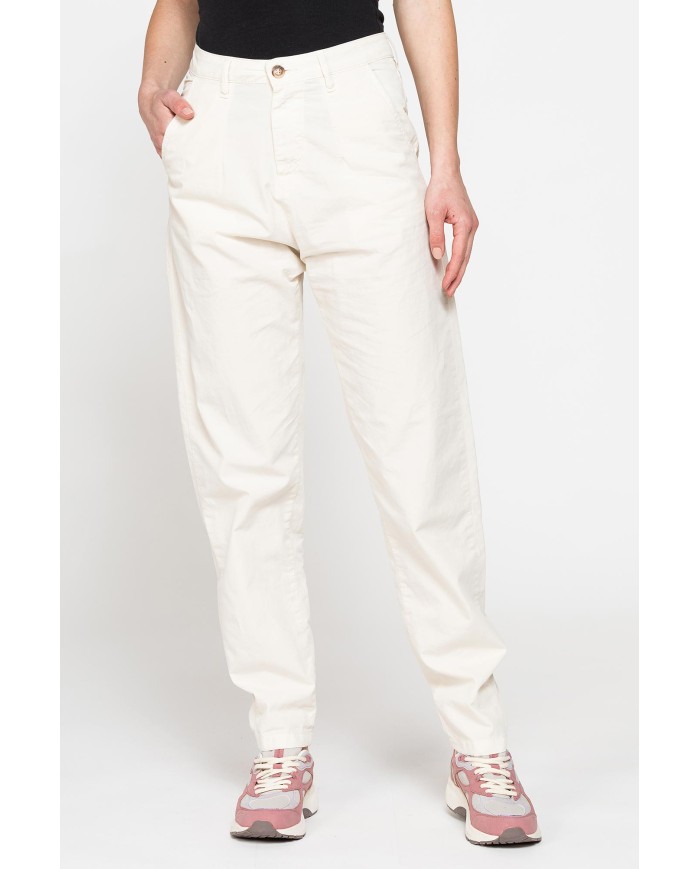 PANTAONE BALOON IN POPELINE