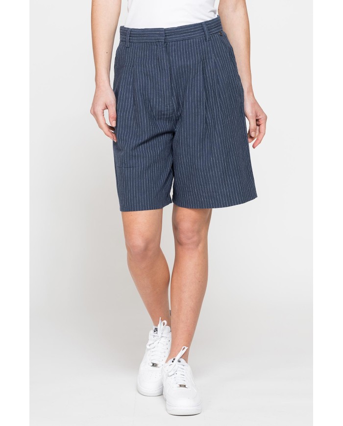 BERMUDA CON PIEGHE IN IN TESSUTO LINO COTONE