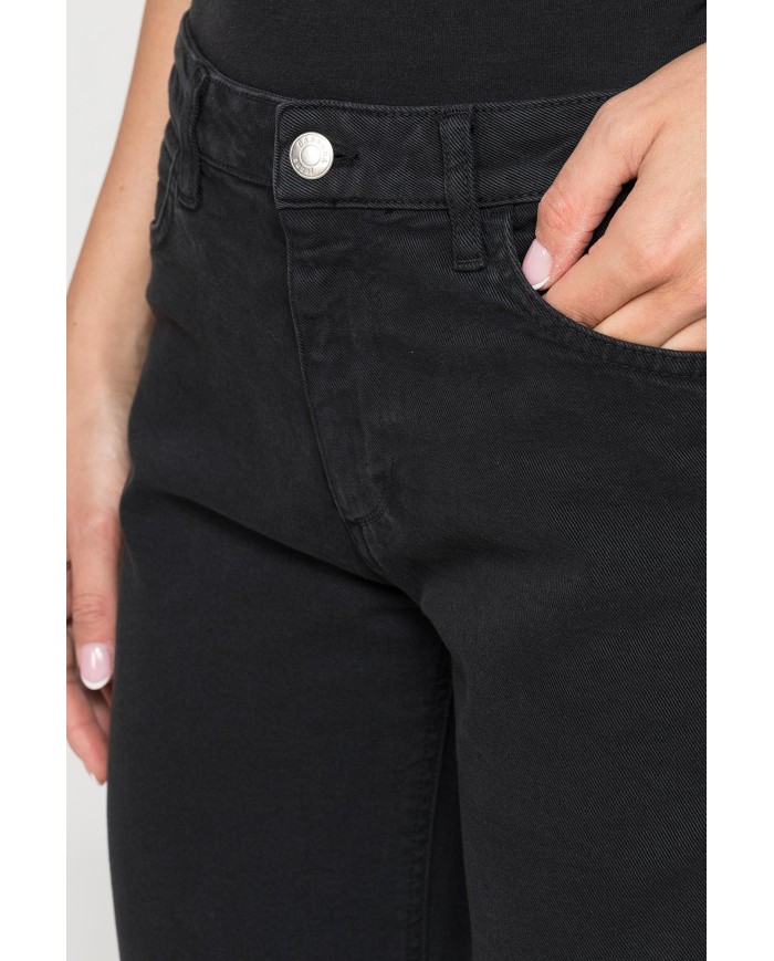 PANTALONE BOOTCUT CON LUNGHEZZA REGOLARE